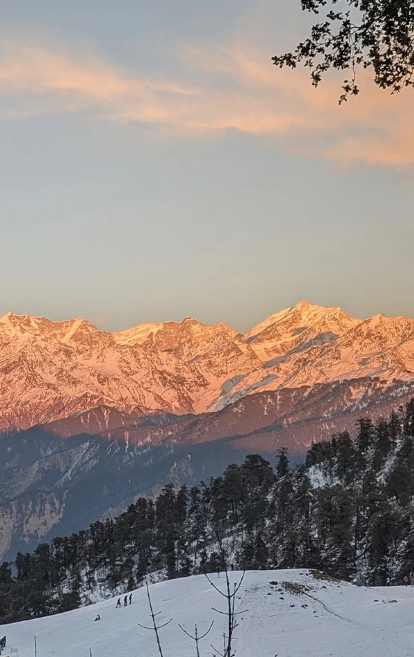 Dayara Bugyal Trek